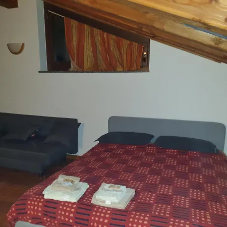 Mansarda Chanoux Cir N 0027 3* Châtillon