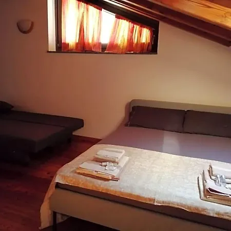 Bed & Breakfast Mansarda Chanoux Cir N 0027