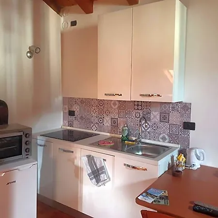 Mansarda Chanoux Cir N 0027