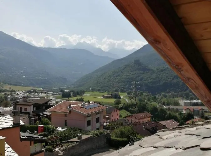 Mansarda Chanoux Cir N 0027 فندق مبيت وإفطار Châtillon