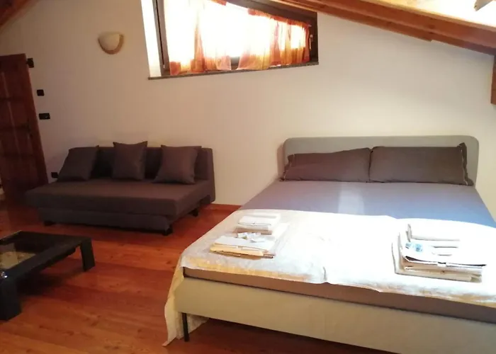 Mansarda Chanoux Cir N 0027 Bed & Breakfast