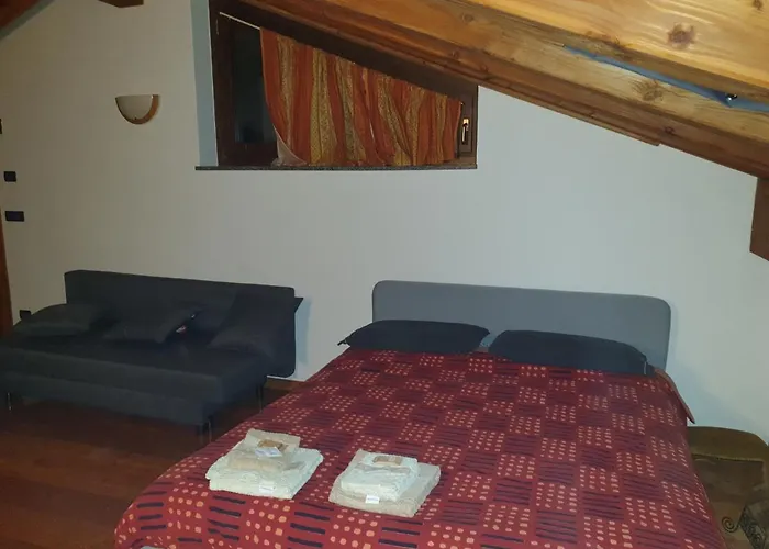 Mansarda Chanoux Cir N 0027 3* Châtillon